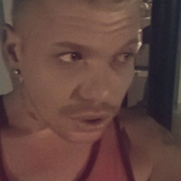 Meet your Posher, Jefrie - Picture 8 of 8